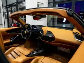 Ferrari SF90 Spider thumbnail 14