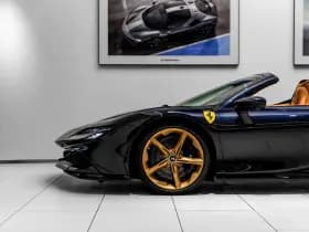 Ferrari SF90 Spider thumbnail 16