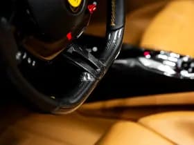 Ferrari SF90 Spider thumbnail 10