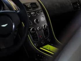 Aston Martin V8 Vantage thumbnail 13