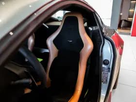 Aston Martin V8 Vantage thumbnail 14