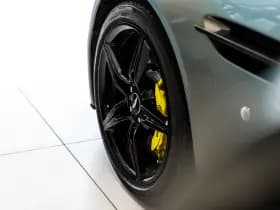 Aston Martin V8 Vantage thumbnail 22