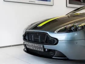 Aston Martin V8 Vantage thumbnail 31