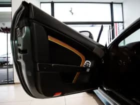 Aston Martin V8 Vantage thumbnail 35