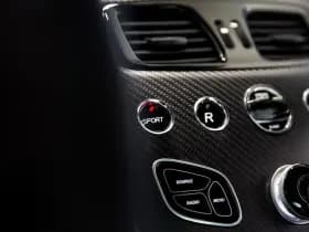 Aston Martin V8 Vantage thumbnail 44