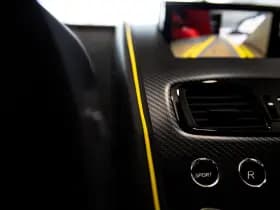 Aston Martin V8 Vantage thumbnail 47