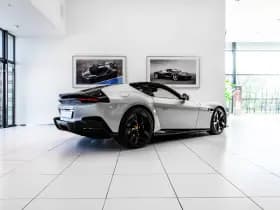 Ferrari 12Cilindri thumbnail 3