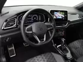Volkswagen T-Roc 1.5 TSI R-Line thumbnail 19