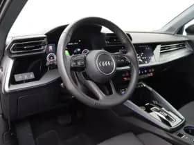 Audi A3 Sportback 40 TFSI e 204 PK Advanced thumbnail 3