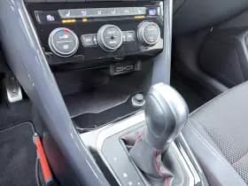 Volkswagen T-Roc 1.5 TSI R-Line thumbnail 13