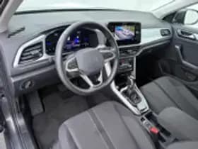 Volkswagen T-Roc 1.5 TSI Life thumbnail 16