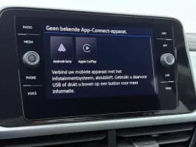 Volkswagen T-Roc 1.5 TSI Life thumbnail 10