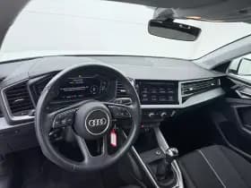Audi A1 Sportback 25 TFSI Pro Line thumbnail 4