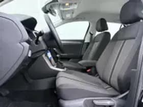Volkswagen T-Roc 1.0 TSI Style thumbnail 17