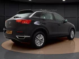 Volkswagen T-Roc 1.0 TSI Style thumbnail 6