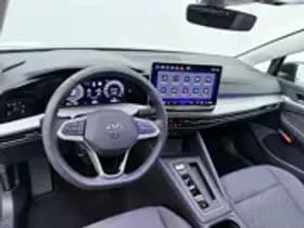 Volkswagen Golf 1.5 eHybrid Life Edition thumbnail 15