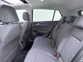 Volkswagen Golf 1.5 eHybrid Life Edition thumbnail 8