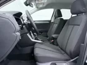 Volkswagen T-Roc 1.5 TSI Life Edition thumbnail 16