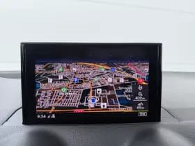 Audi Q2 35 TFSI S-line thumbnail 12