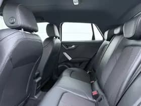 Audi Q2 35 TFSI S-line thumbnail 7