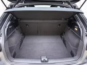 Audi Q2 35 TFSI S-line thumbnail 8