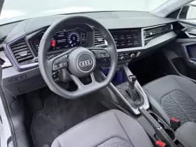 Audi A1 Sportback 30 TFSI 115 PK S-Line thumbnail 3