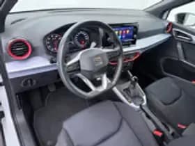 SEAT Arona 1.0 TSI FR thumbnail 13