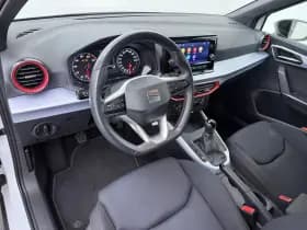 SEAT Arona 1.0 TSI FR thumbnail 4