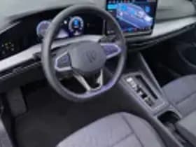 Volkswagen Golf 1.5 eHybrid Life Edition thumbnail 19