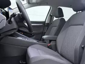 Volkswagen Golf 1.5 eHybrid Life Edition thumbnail 5