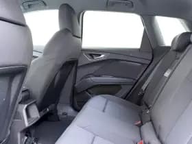 Audi Q4 e-tron 50 Quattro 82 kWh thumbnail 8