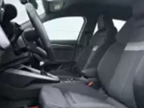 Audi A3 Sportback 30 TFSI S-line thumbnail 14