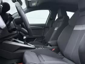 Audi A3 Sportback 30 TFSI S-line thumbnail 5