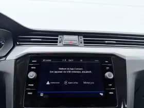 Volkswagen Passat thumbnail 10