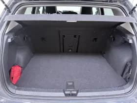Volkswagen Golf thumbnail 9