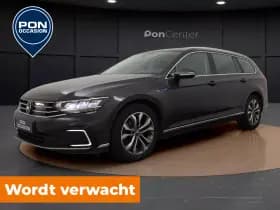 Volkswagen Passat thumbnail 2