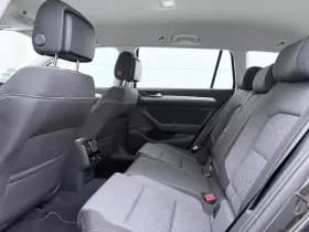Volkswagen Passat thumbnail 8