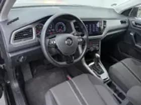 Volkswagen T-Roc thumbnail 13