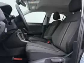 Volkswagen T-Roc thumbnail 14