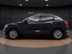Volkswagen T-Roc thumbnail 7