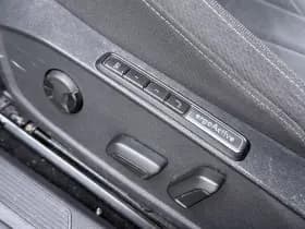 Volkswagen Golf thumbnail 8