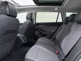 Škoda Superb thumbnail 8