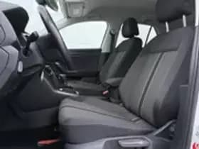 Volkswagen T-Roc thumbnail 14