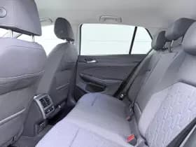 Volkswagen Golf thumbnail 8