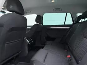 Škoda Superb thumbnail 8