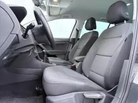 Volkswagen Golf thumbnail 5