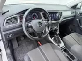 Volkswagen T-Roc thumbnail 13