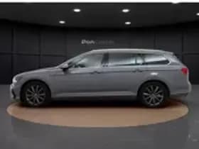 Volkswagen Passat thumbnail 15