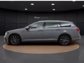 Volkswagen Passat thumbnail 7
