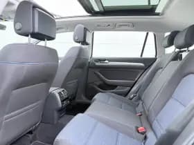 Volkswagen Passat thumbnail 8